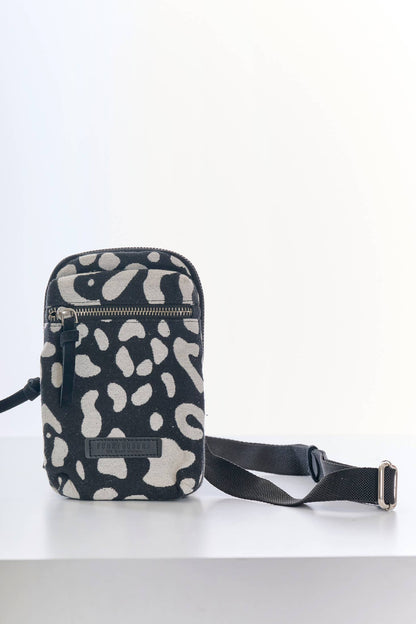 Urban Muse Phone Bag